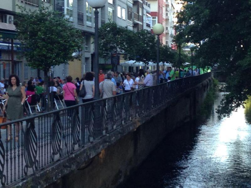 Pension-Albergue Puente Ribeira Саррия Экстерьер фото